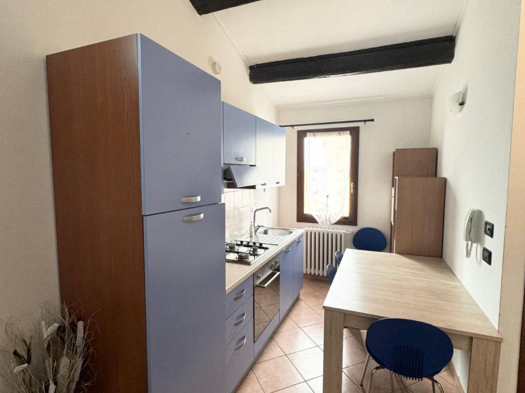 Appartamento a Ferrara in Via Piopponi - Foto 2