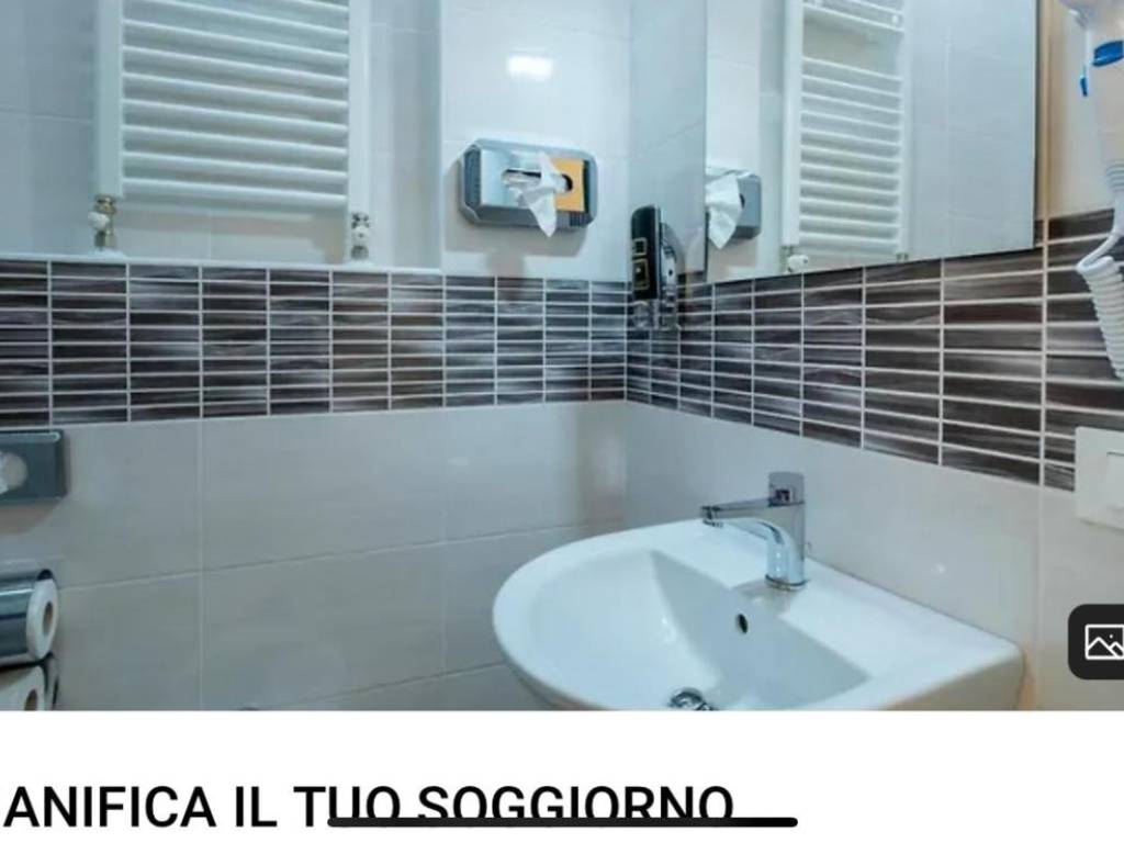 Palazzo / stabile a Rimini in Viale Siracusa, 70 - Foto 3