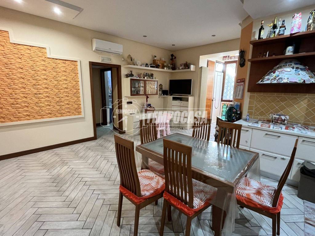 Appartamento a Casoria in Via Cavour 90 - Foto 4