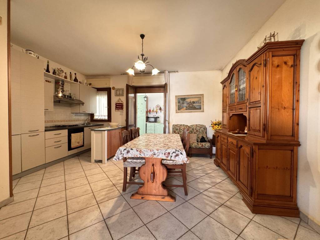 Villa a Surbo in Via Giovanni XXIII - Foto 4