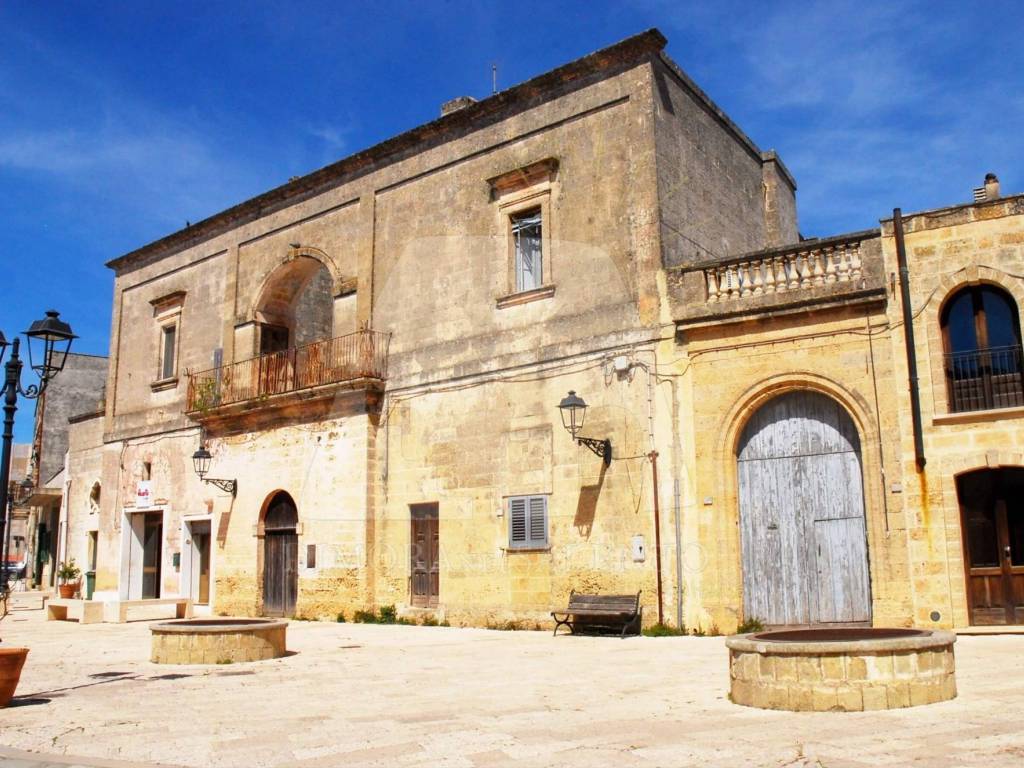 Palazzo / stabile a Corsano in Piazza San Giuseppe - Foto 2