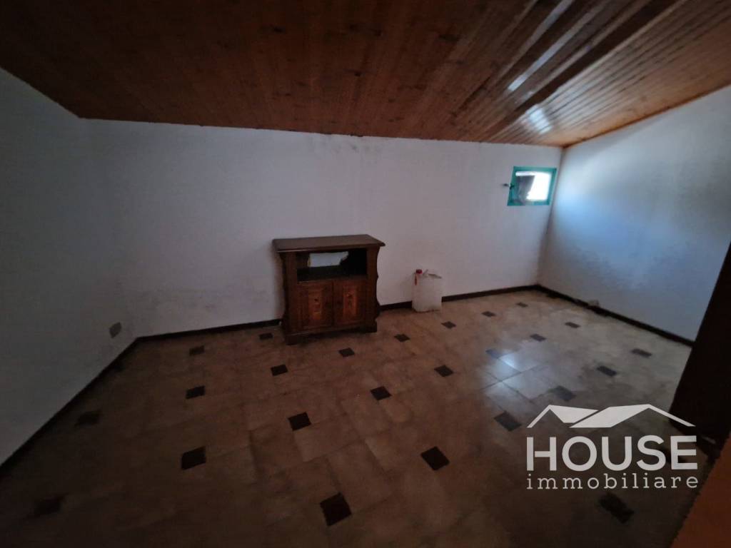 Casa indipendente a Ragalna in Via Bosco - Foto 3