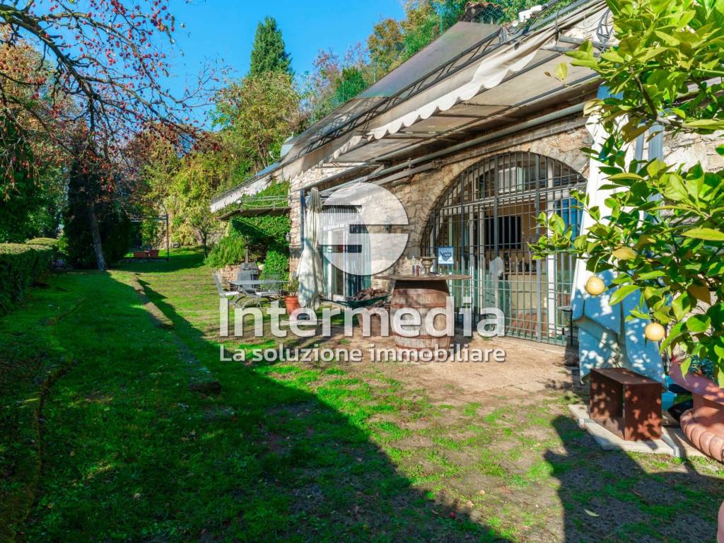 Villa a Brescia in Via Sera, 37 - Foto 2