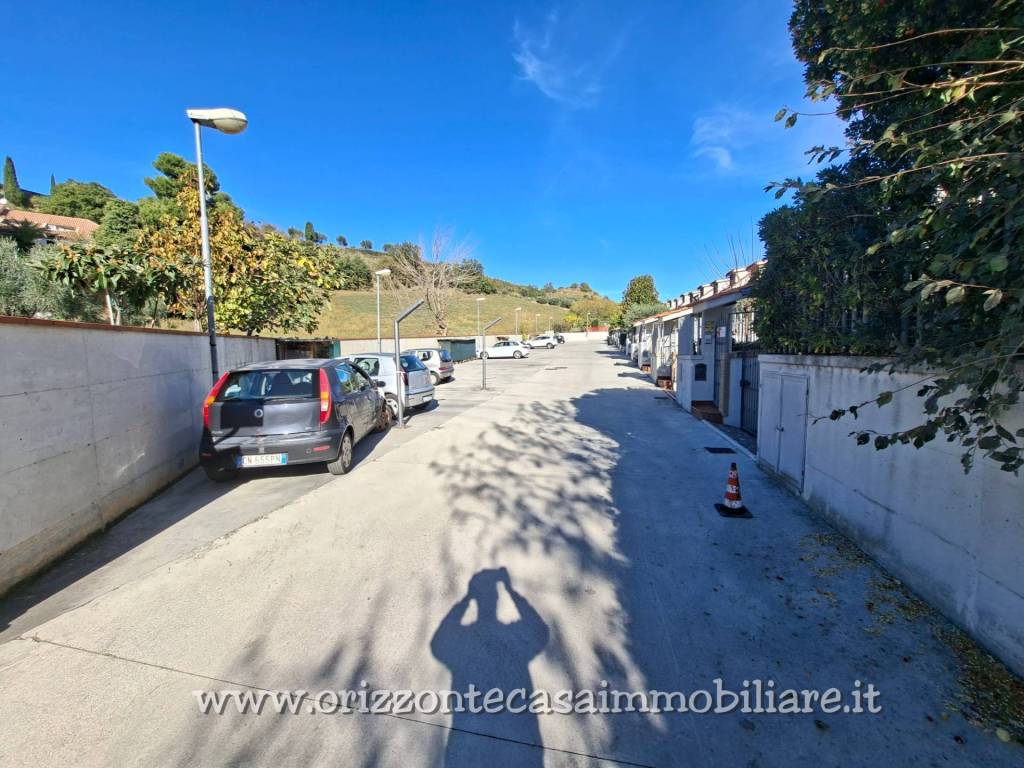 Box / garage a Ascoli piceno - Foto 4