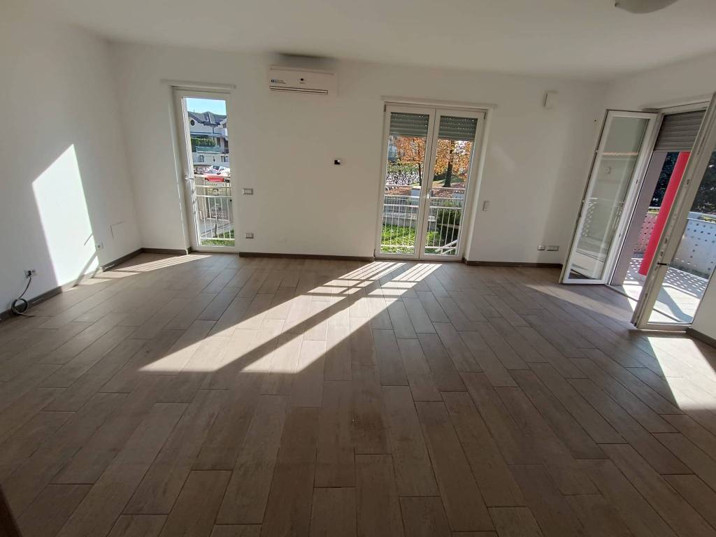 Appartamento a Gerenzano in Via Inglesina - Foto 3