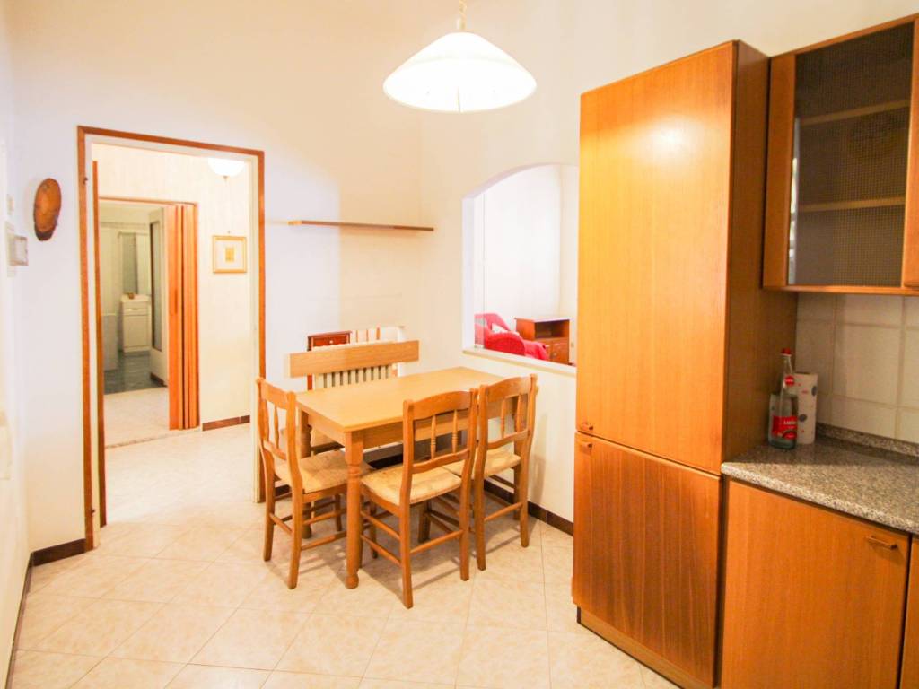 Appartamento a Venegono inferiore in Via Alessandro Manzoni, 21 - Foto 5