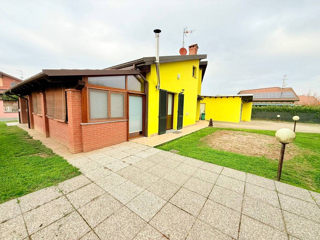 Villa a Alessandria in Via Irma Lesina - Foto 4