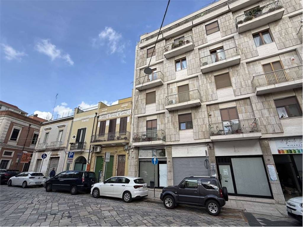 Immobile a Brindisi in VIA FERRANTE FORNARI, 46 - Foto 2
