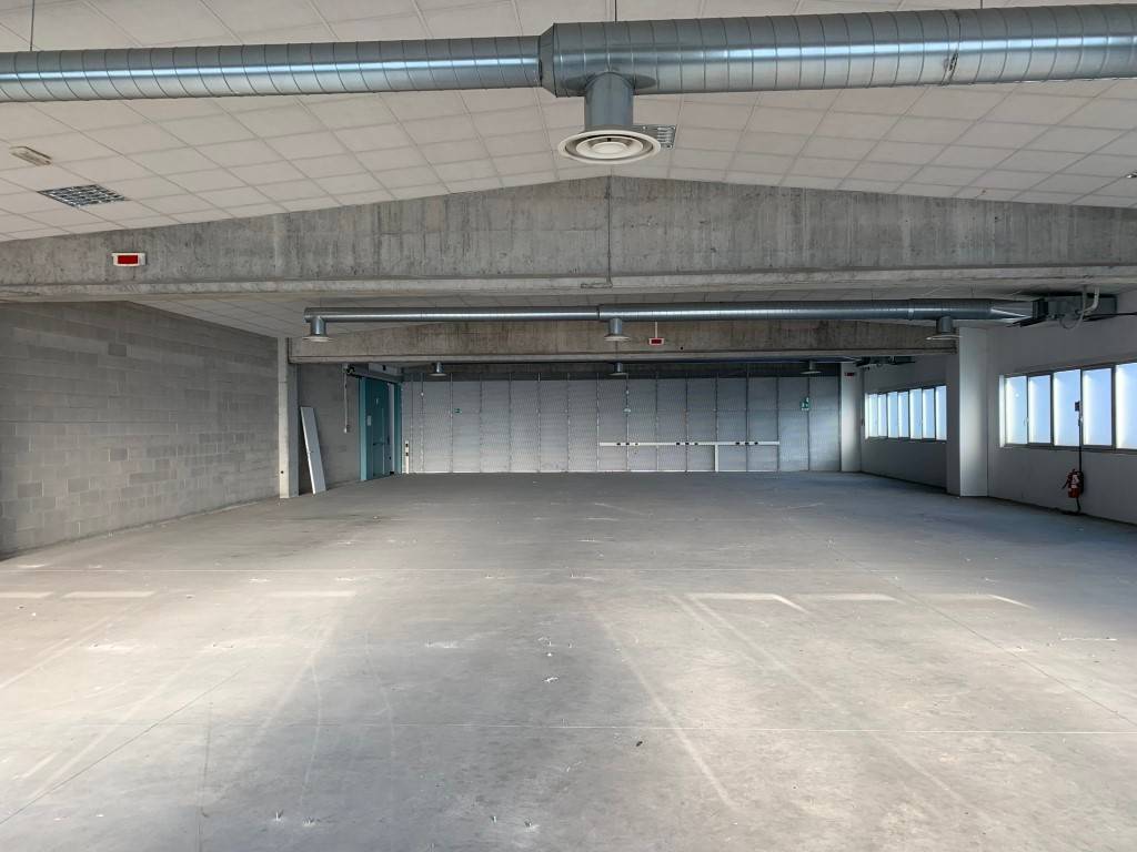 Immobile a Cassano magnago in Via Jacopo Tintoretto, 12 - Foto 4