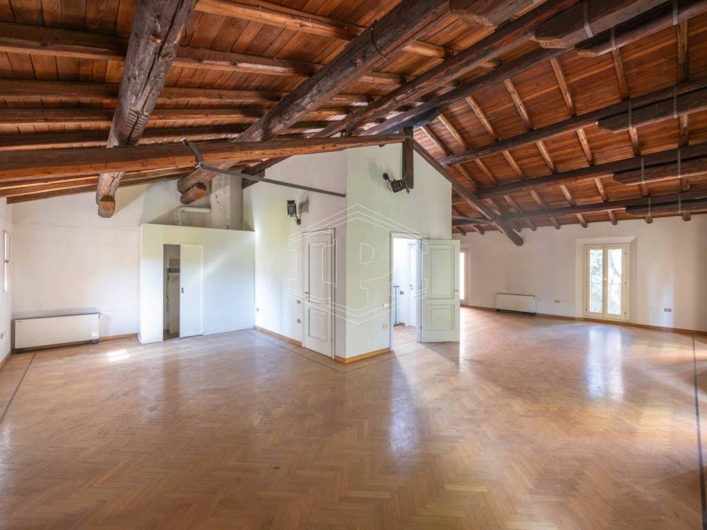 Palazzo / stabile a Bologna in Strada Maggiore - Foto 4