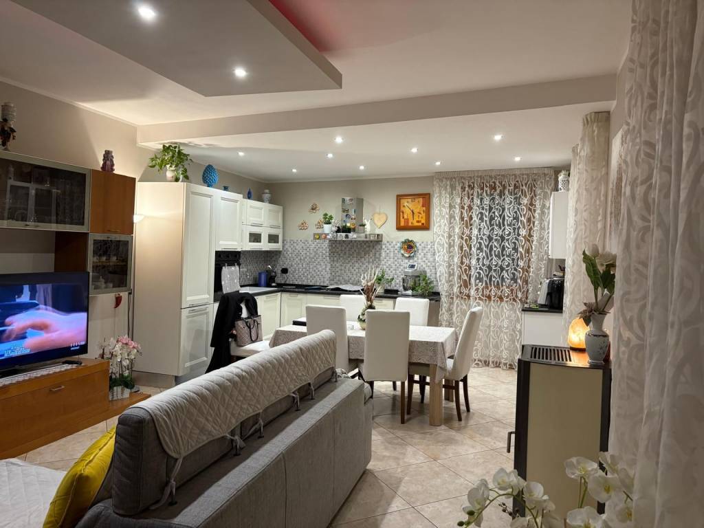 Appartamento a Visco in Via Montello - Foto 5