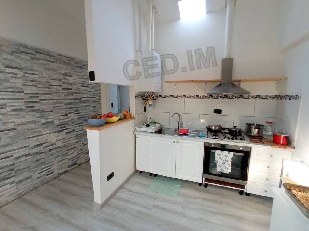 Appartamento a Busto arsizio in Via Andrea Zappellini, 15 - Foto 3