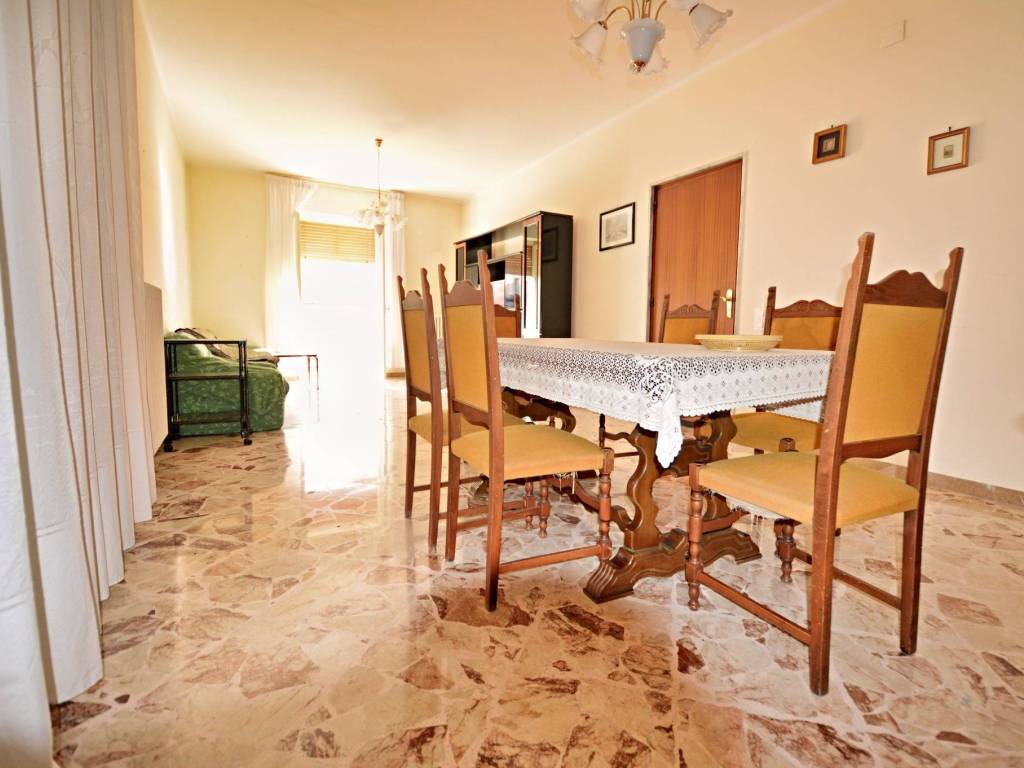 Appartamento a Putignano in Via Derna - Foto 5