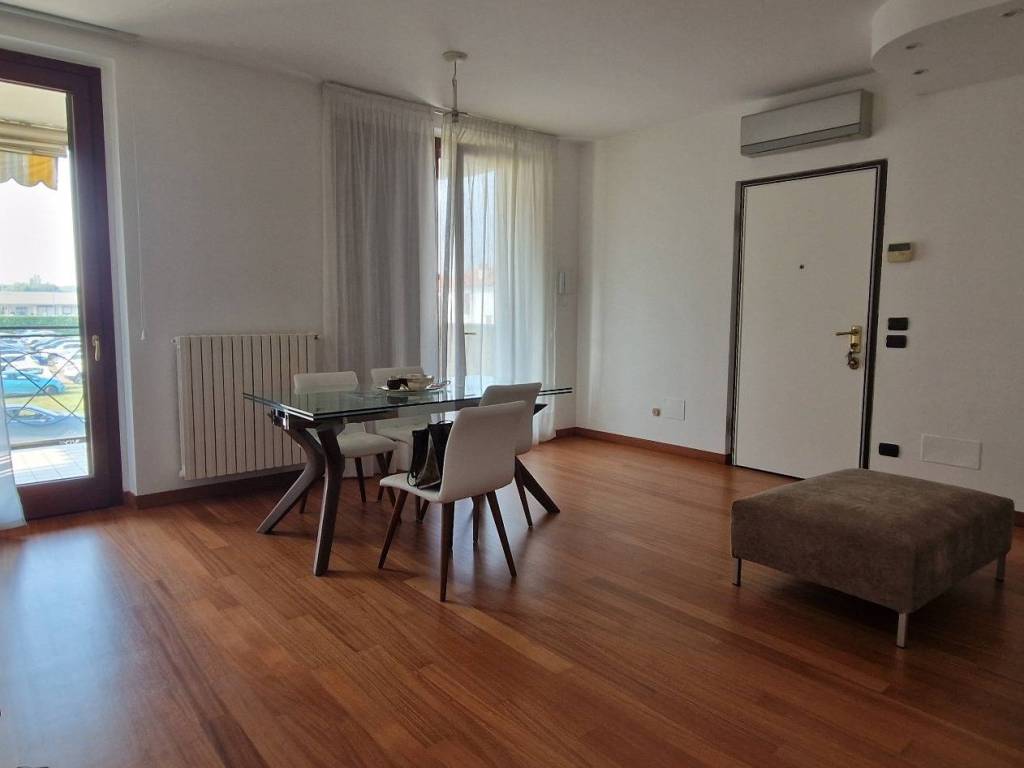 Appartamento a Cernusco sul naviglio in Vicolo Privato Agostoni, 4 - Foto 3