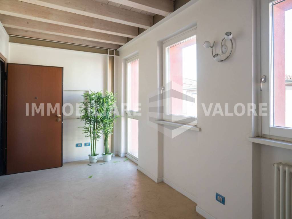Appartamento a Verona in Via Scuderlando, 434 - Foto 2