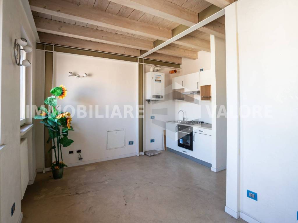 Appartamento a Verona in Via Scuderlando, 434 - Foto 3