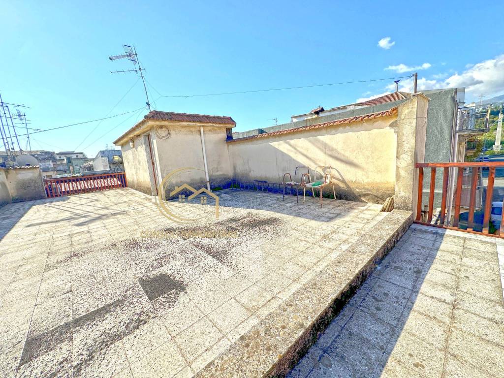 Casa indipendente a Giarre in Via Giuseppe Garibaldi - Foto 5