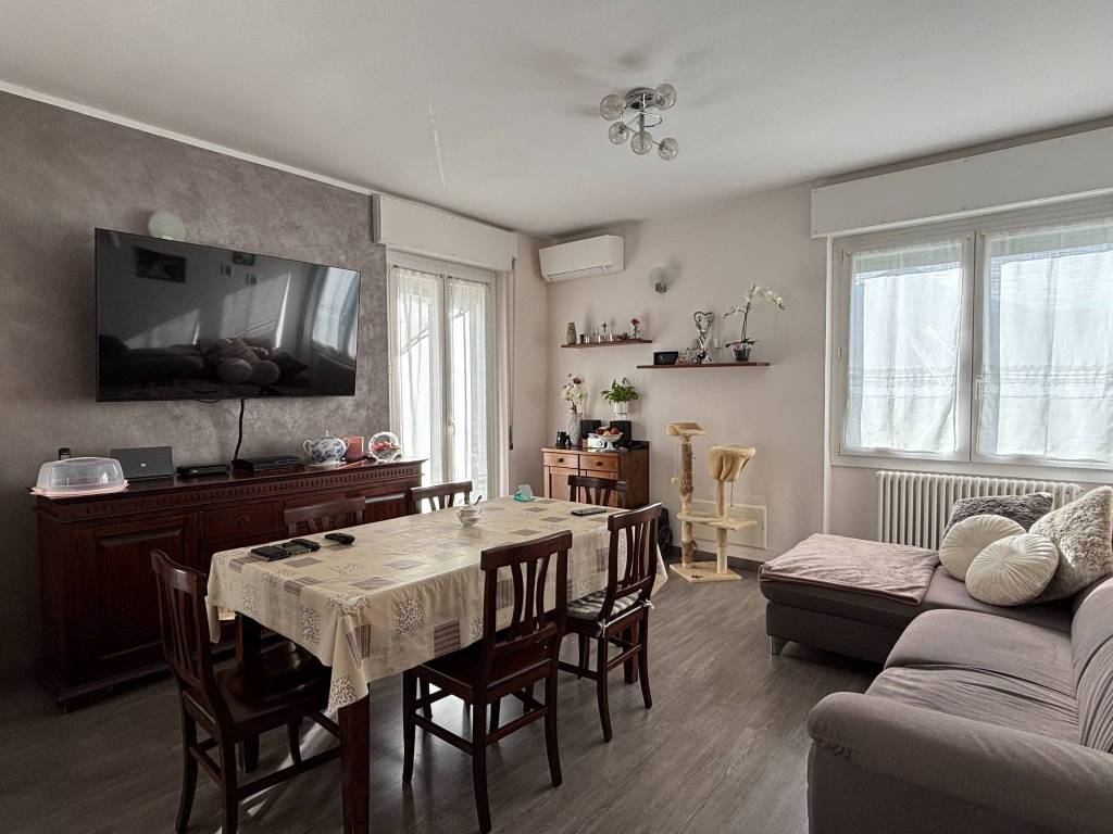 Appartamento a Novate mezzola in Via della Pace, 235 - Foto 2