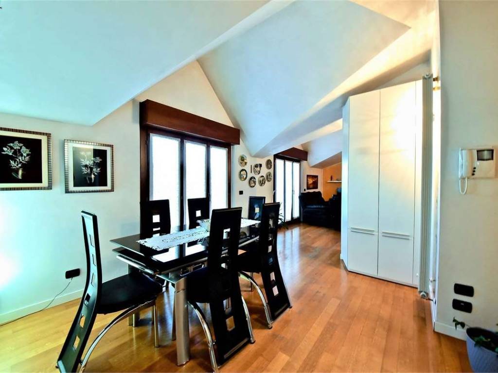 Appartamento a Uboldo in via Padre Celso Tognoni, 10/B - Foto 4