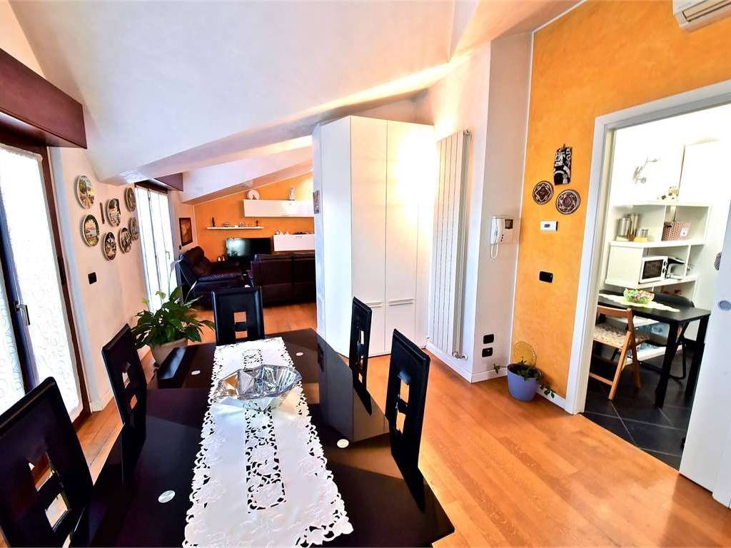 Appartamento a Uboldo in via Padre Celso Tognoni, 10/B - Foto 5