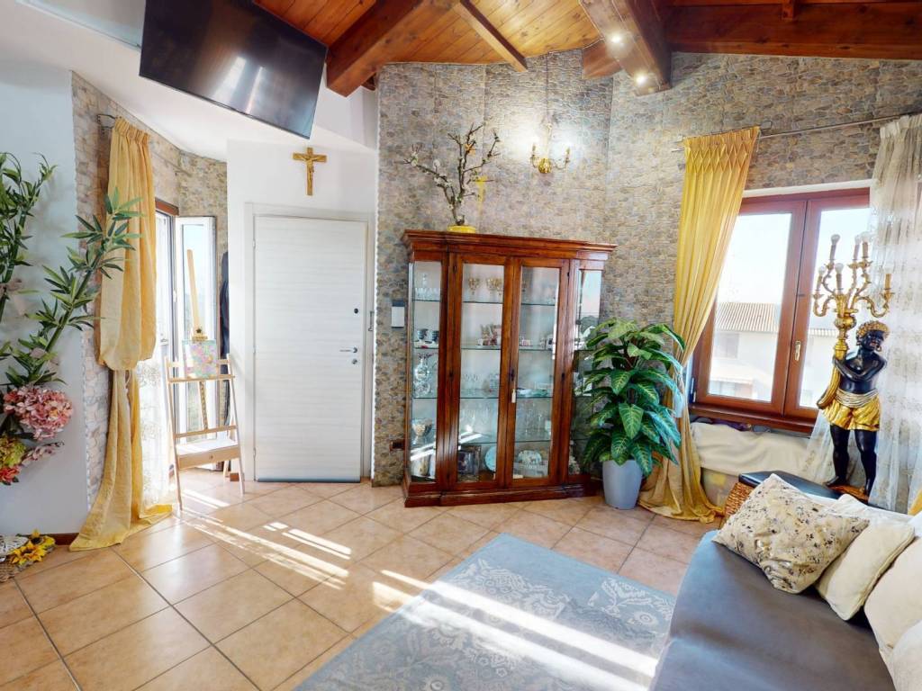 Appartamento a Chieve in Via Indipendenza, 9 - Foto 2