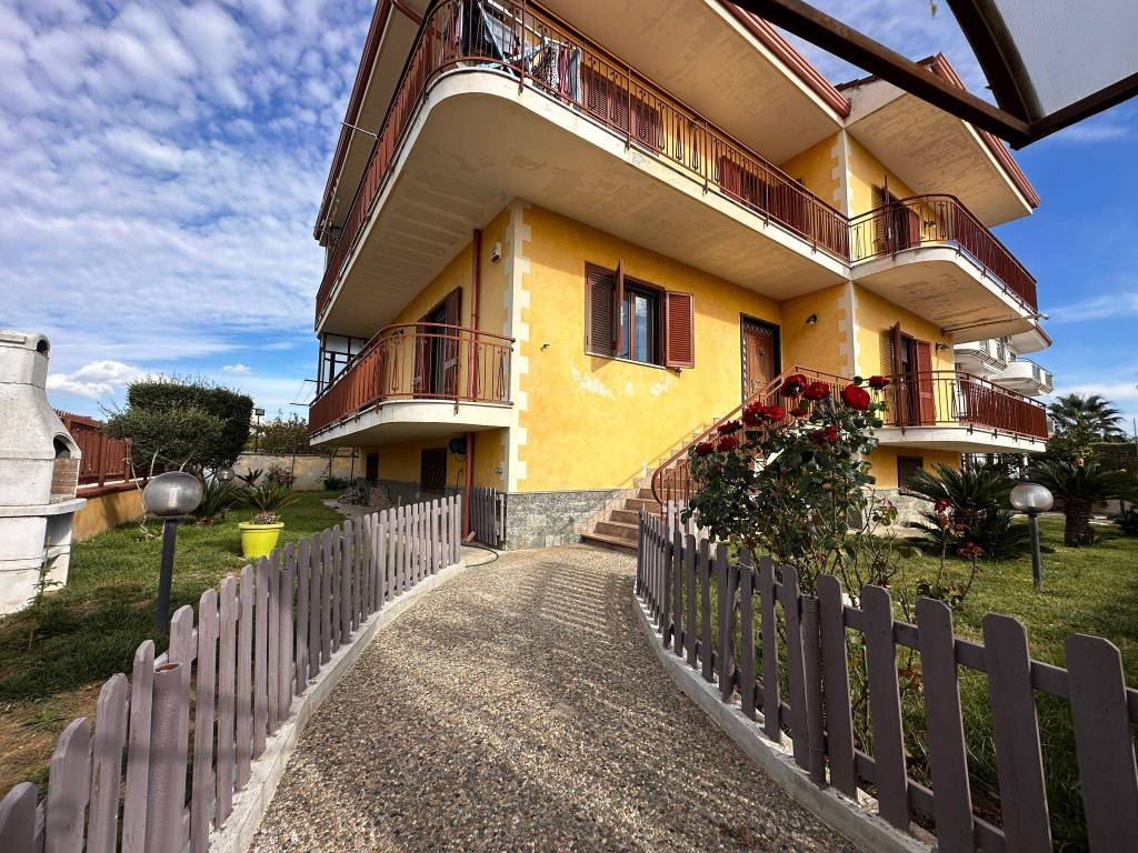 Villa a Maddaloni in Via Cancello, 258 - Foto 2