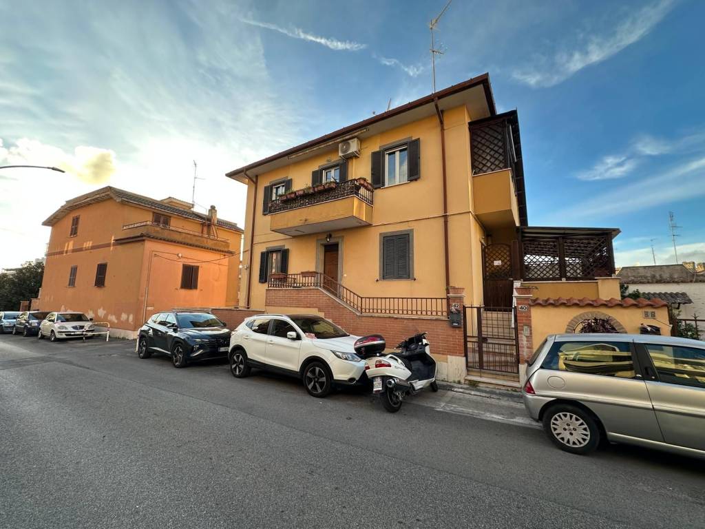 Appartamento a Albano laziale in Via Giuseppe Verdi - Foto 2