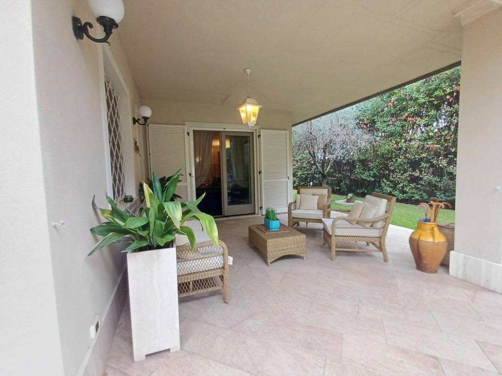 Villa a Forte dei marmi in via carrara, 27 - Foto 5