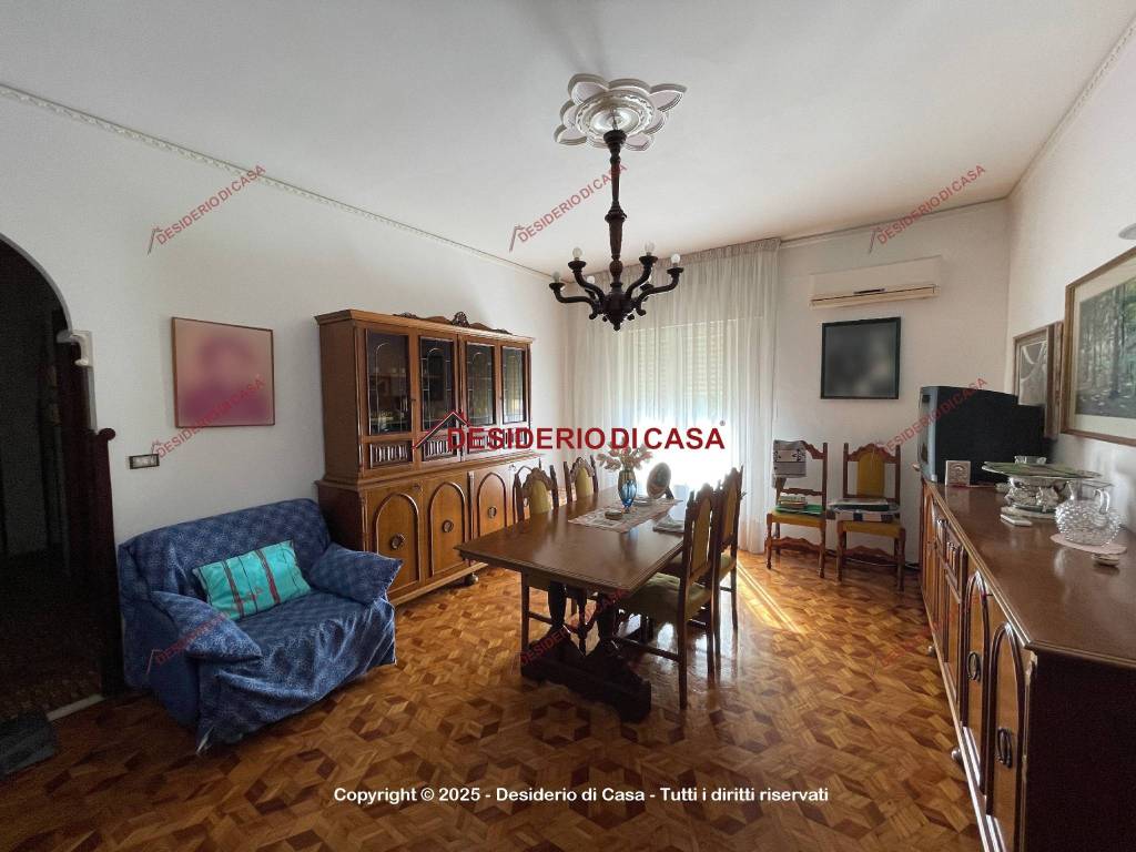 Casa indipendente a Bagheria in Via del Vecchio Macello, 75 - Foto 2