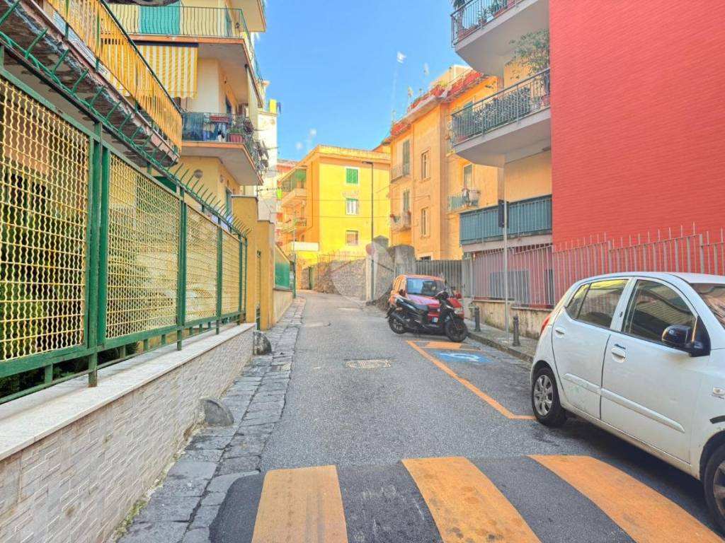 Appartamento a Portici in Via I Immacolata, 32 - Foto 2