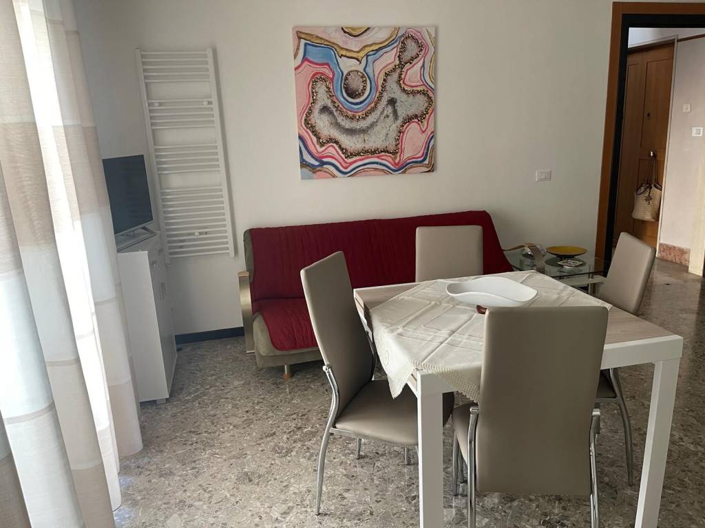 Appartamento a Taranto in Via Emilia, 29 - Foto 2