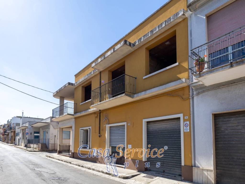 Appartamento a Parabita in Via Lecce - Foto 2