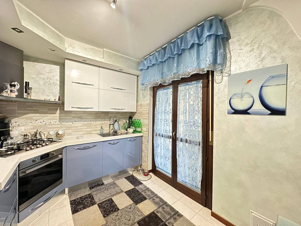 Appartamento a Landriano in Via Papa Giovanni Paolo II, 8 - Foto 5