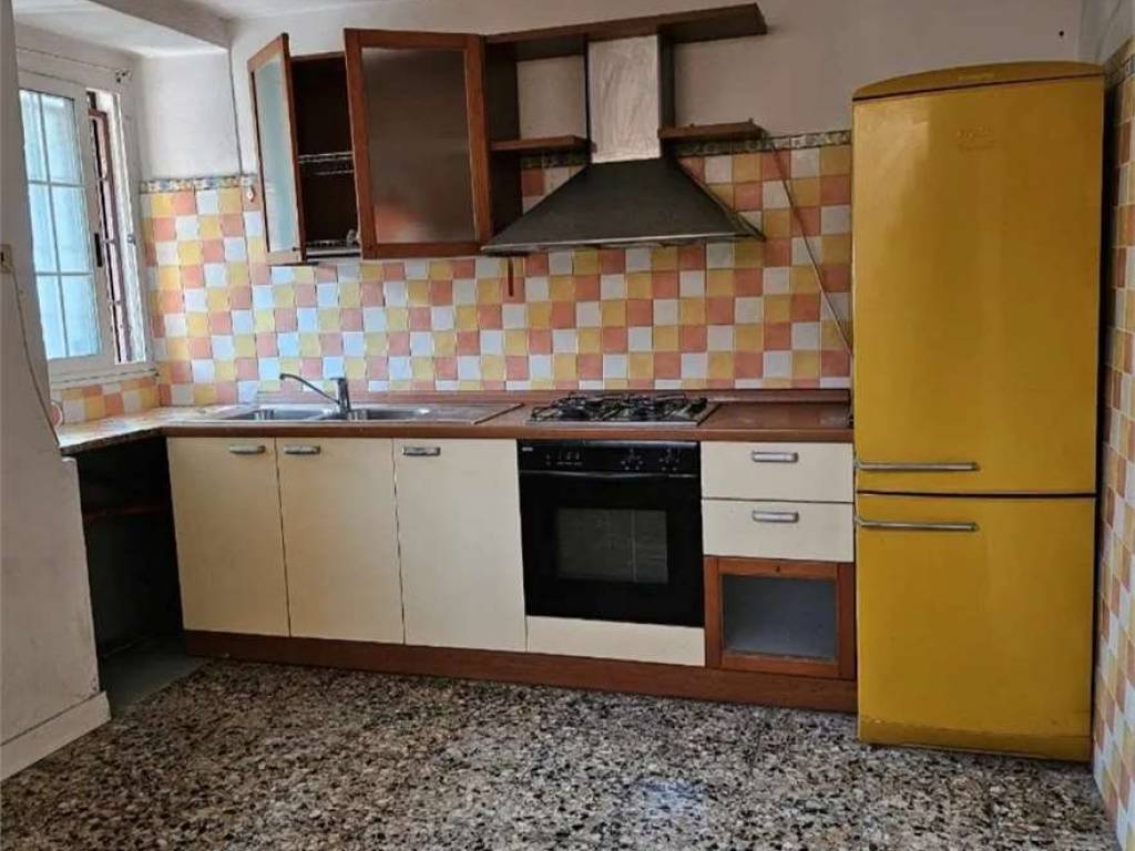 Casa indipendente a Sarzana in via nave - Foto 2