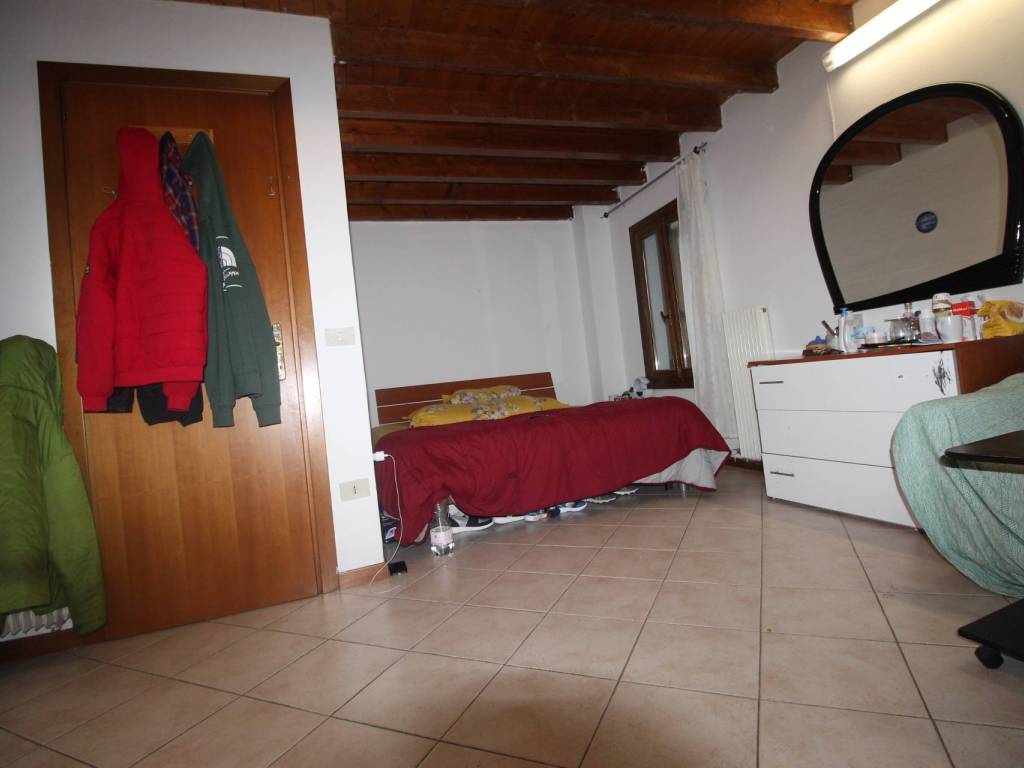 Casa indipendente a Chiampo in Via Arzignano - Foto 3