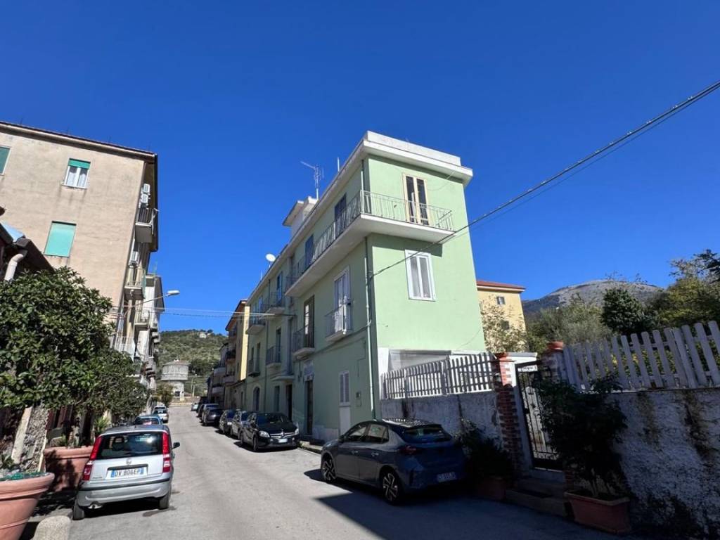 Palazzo / stabile a Sapri in Via Giovanni Nicotera, 18 - Foto 2