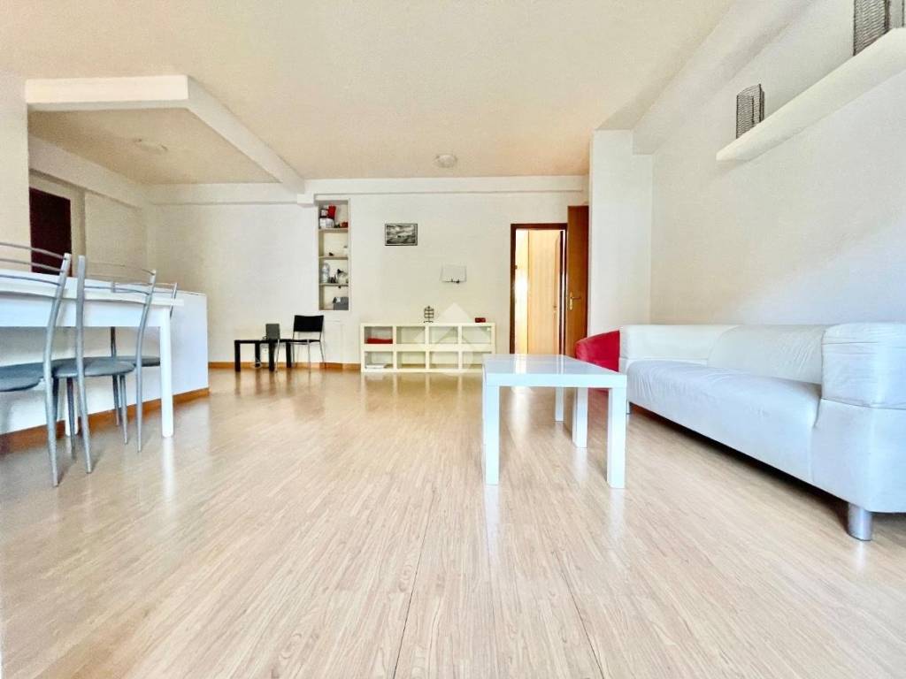 Appartamento a Perugia in Via Ruggero D'Andreotto, 9 - Foto 2