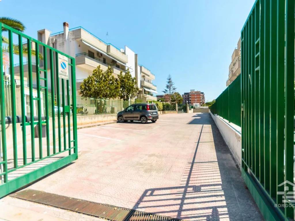 Box / garage a Manfredonia in Via Orto Sdanga, 96 - Foto 3