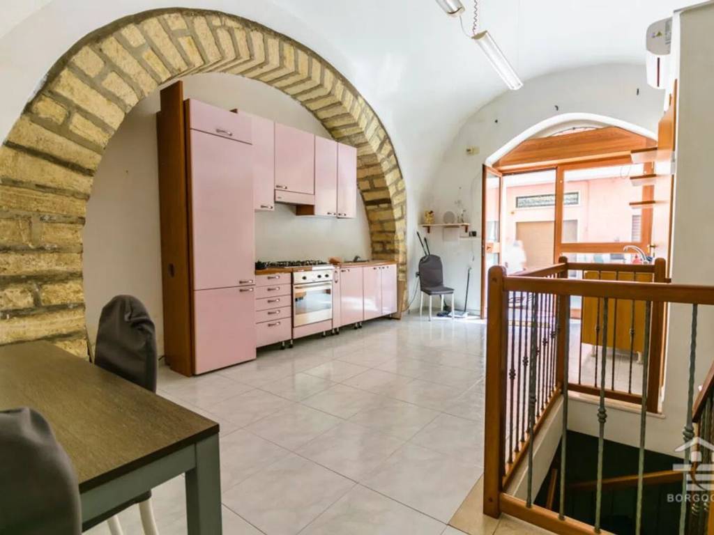 Appartamento a Manfredonia in Via Giantommaso Giordani, 3 - Foto 3