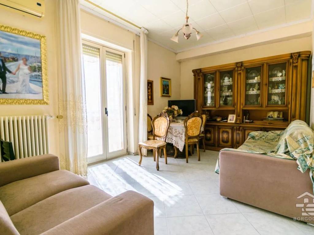 Appartamento a Manfredonia in Via Maddalena, 87 - Foto 2