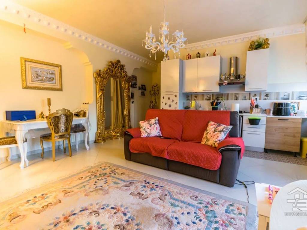 Appartamento a Manfredonia in Viale Giuseppe Di Vittorio, 137 - Foto 2