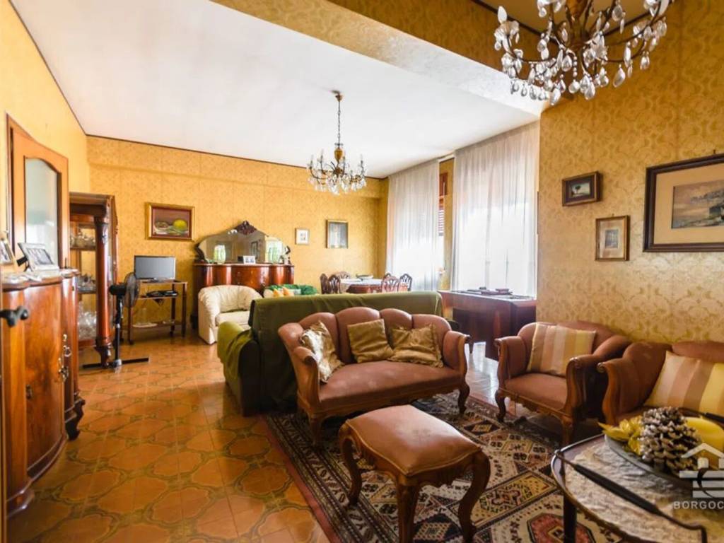 Appartamento a Manfredonia in Viale Giuseppe Di Vittorio, 151 - Foto 2