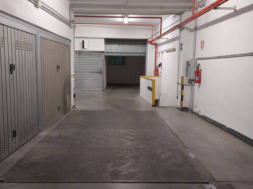 Box / garage a Bologna in via Dei Bersaglieri - Foto 4