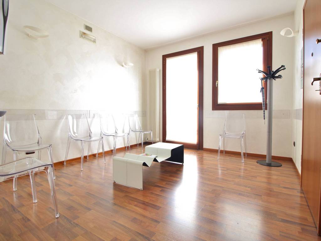 Immobile a Montecchio maggiore in Via Alcide De Gasperi, 80 - Foto 3