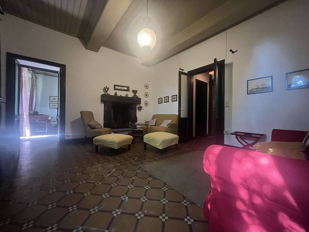 Villa a Sesto calende in Via Oriano - Foto 2