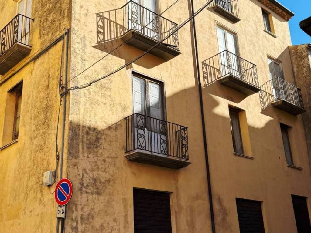 Casa indipendente a Montalto uffugo in Largo Carlo Nardi, 1 - Foto 2