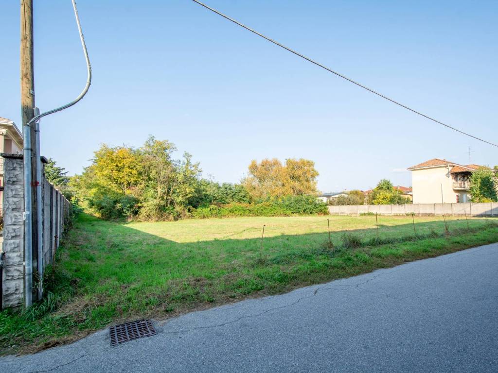 Terreno a Vanzaghello in Via Martiri di Belfiore - Foto 3