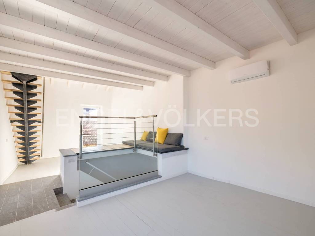 Villetta a schiera a Maccagno con pino e veddasca in Via Guglielmo Marconi, 7 - Foto 3