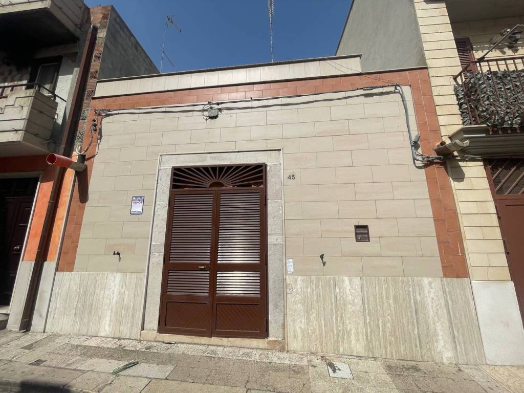 Casa indipendente a Cerignola in Vico 2 De Martinis, 45 - Foto 2
