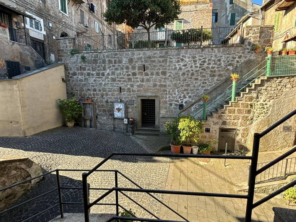 Appartamento a Vallerano in Via Porta Nuova - Foto 4